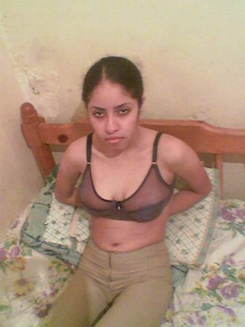 25P Arab Girls 18