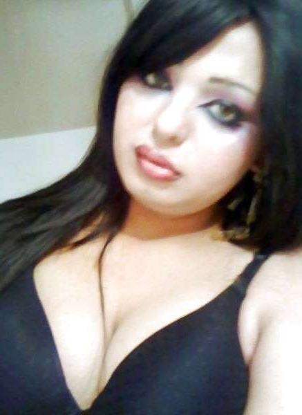 25P Arab Girls 18