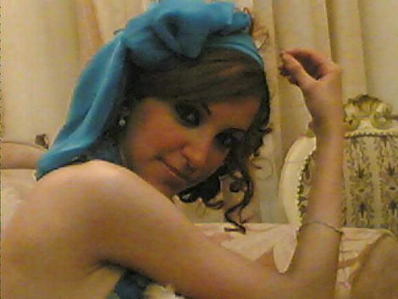 25P Arab Girls 18