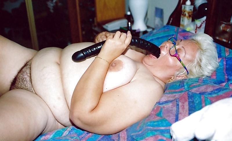 25P Good Hairy Pussy