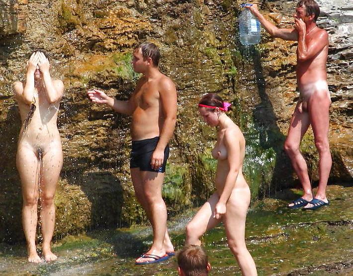 20P Naked beach 114.