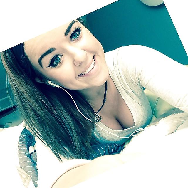 18P Mädchen aus der Schule