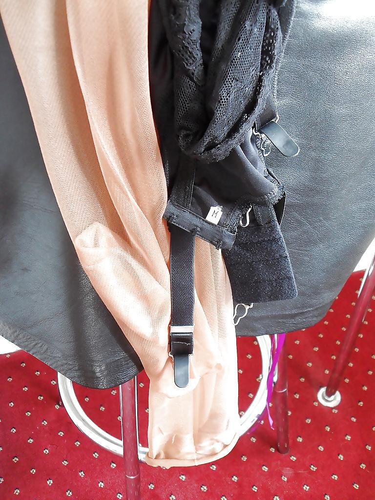 24P NYLONS!!!