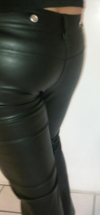 7P My leather pants cd tv sissy
