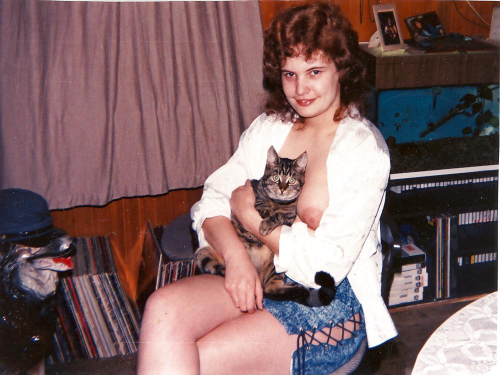 12P Dutch hairy mature woman