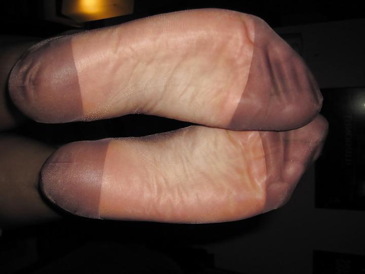 13P We all LOVE stinky Nylon feet