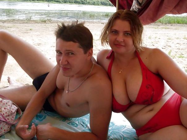 16P Busty Russian Woman 2077