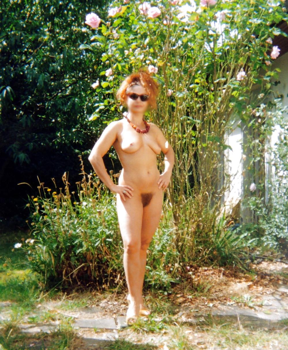 8P My wife flashing the neighbours and passerbies
