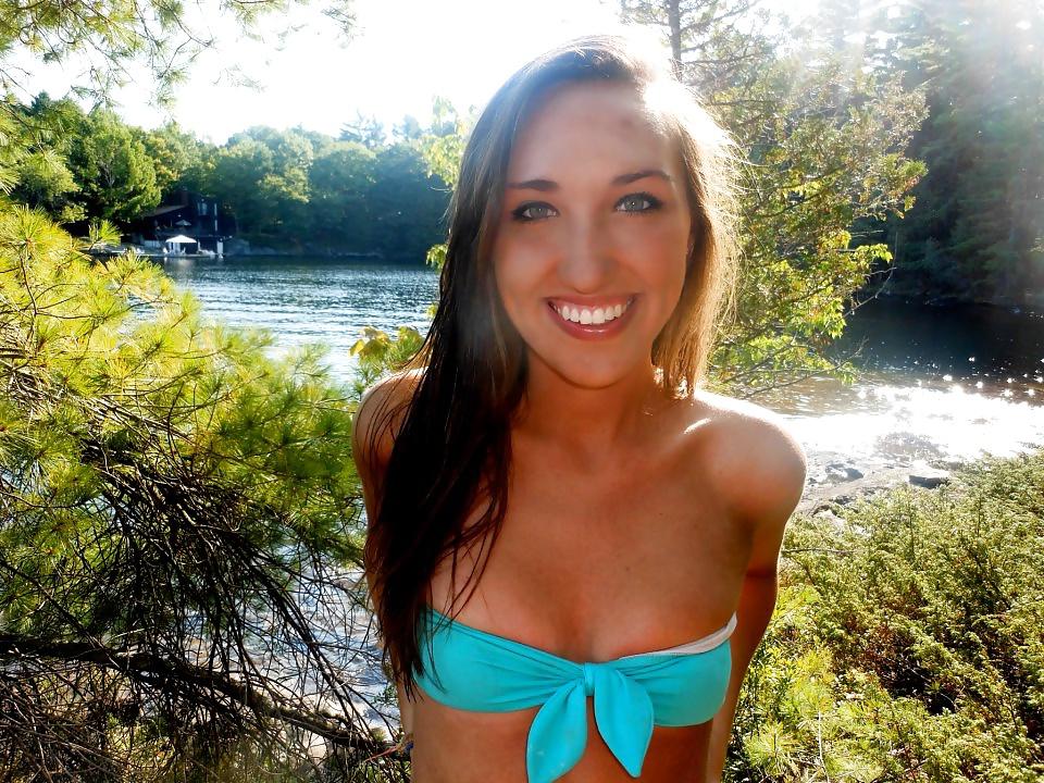 25P Beach babes and college girls