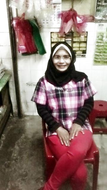 25P NN Malay Milf 1 - Ani