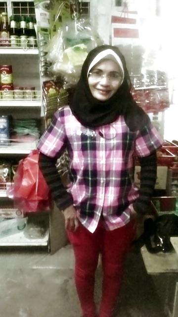 25P NN Malay Milf 1 - Ani