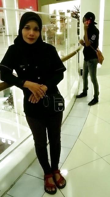 25P NN Malay Milf 1 - Ani