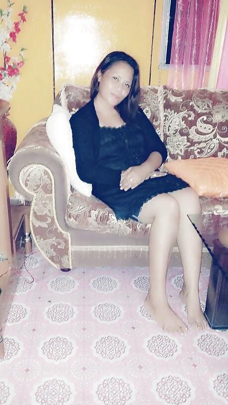 25P NN Malay Milf 3 - Dina