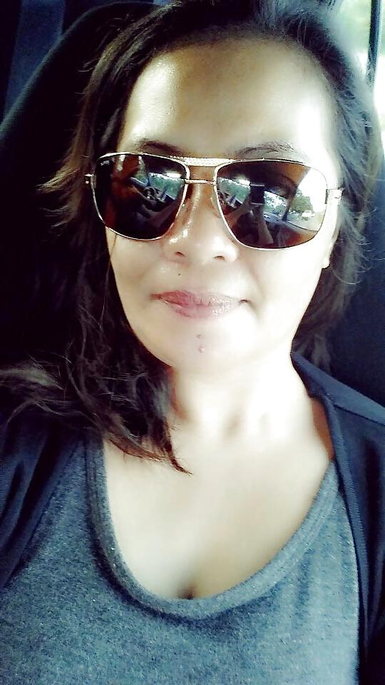 25P NN Malay Milf 3 - Dina