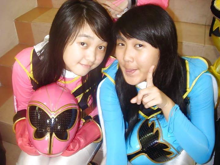 25P Indonesia Tokusatsu Cosplayers unmask(only woman)