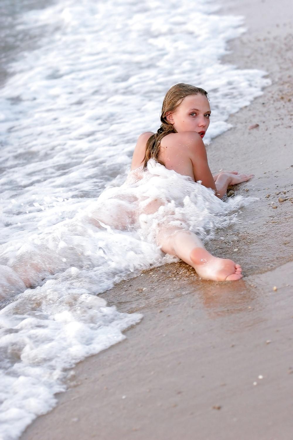 25P Polly - Blonde Teen at the Beach 4