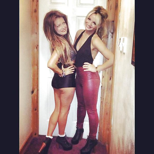 25P Sluts in Leather 3