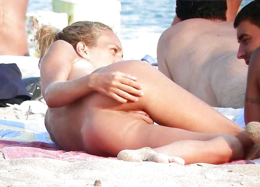 25P Candid,voyeur, beach bikini mix