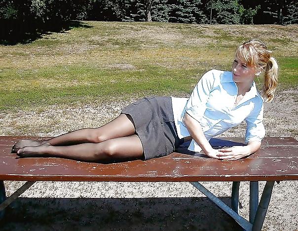 25P Amateur Pantyhose