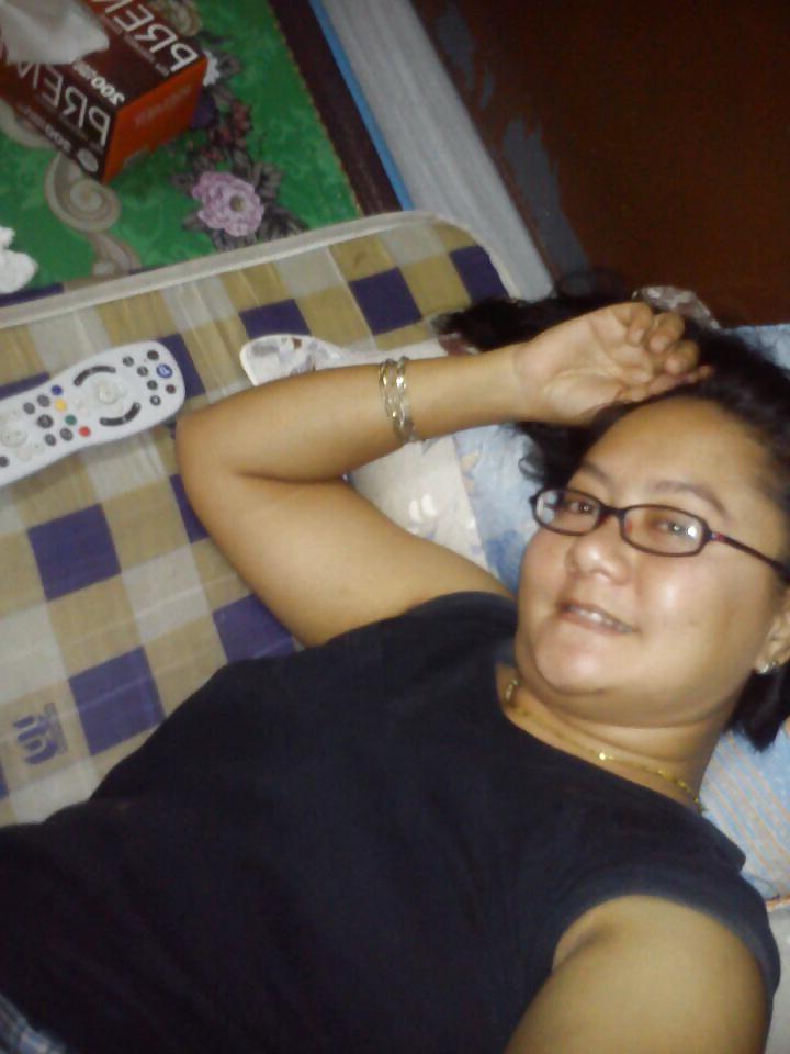 25P NN Malay Milf 2 -
