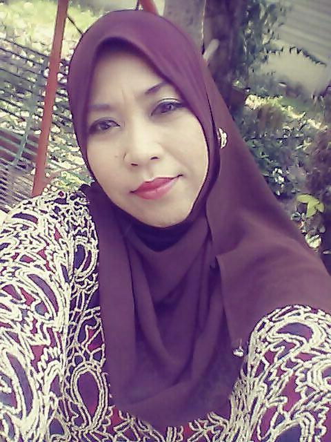 25P NN Malay Milf 4 - Tina