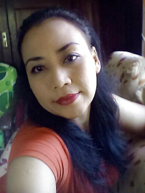 25P NN Malay Milf 4 - Tina