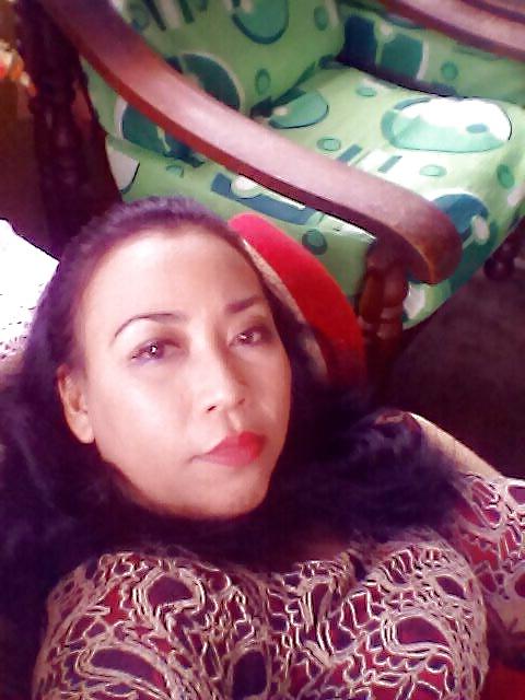 25P NN Malay Milf 4 - Tina