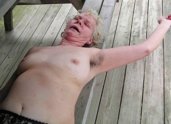 10P Hairy armpits