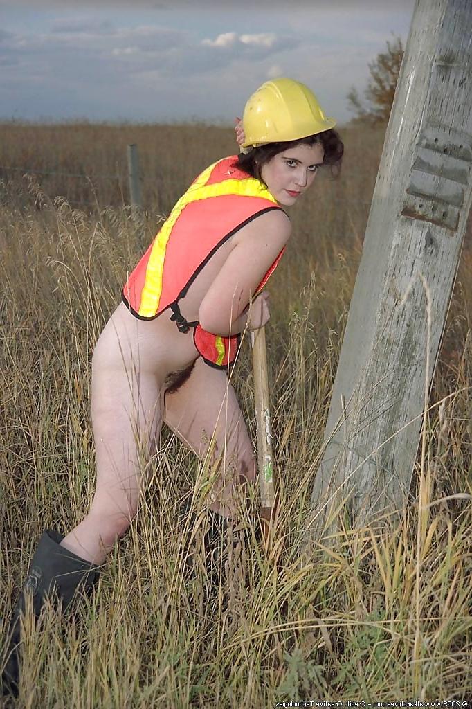 7P Bottomless and hairy working woman in public