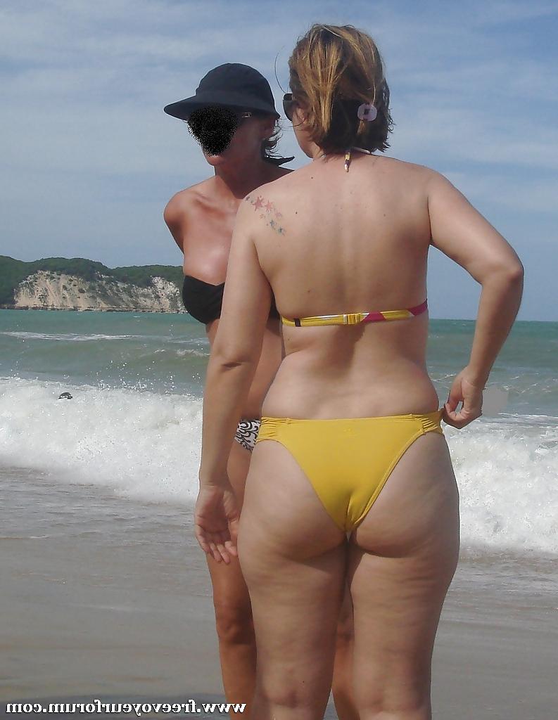 25P Beach asses