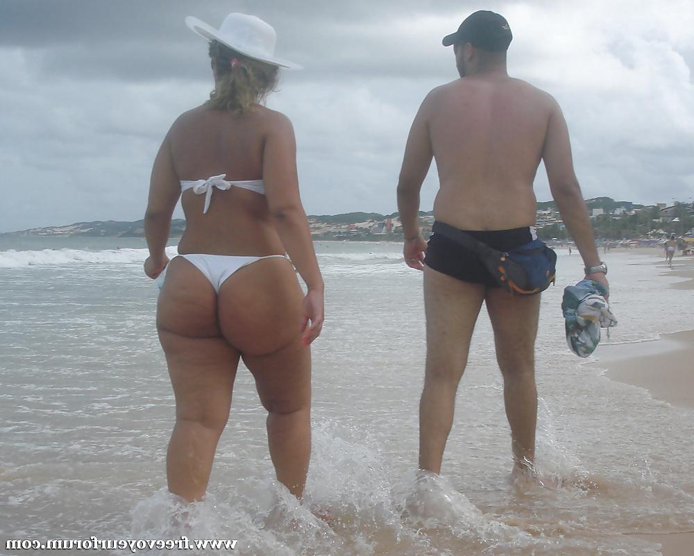25P Beach asses