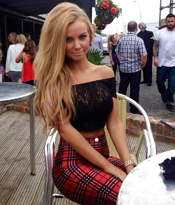25P Sluts in Tight Pants! 20