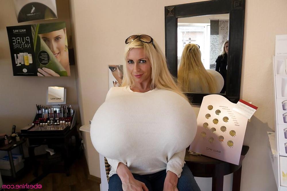 7P 32 Z boobs!! (20lbs each) WTF