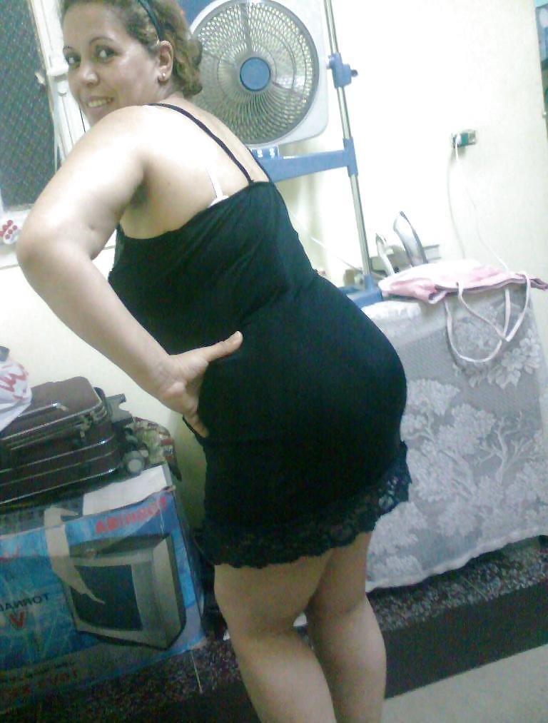 25P Many Arab Teens and Mature  nude and non nude 