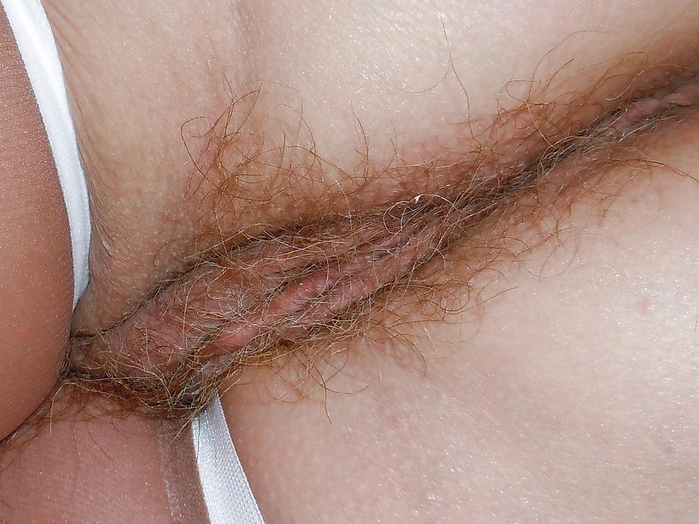 25P Jillys hairy pussy
