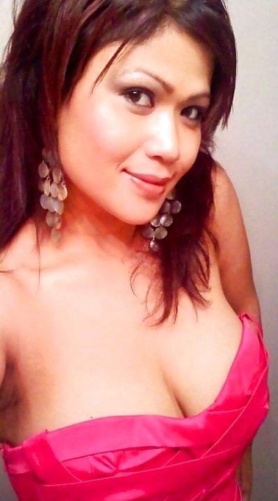 19P Davi Huge titted Vietnamese Milf
