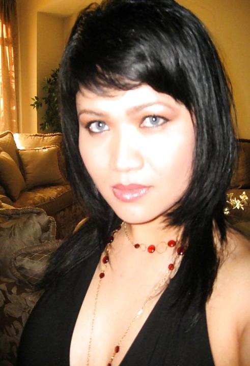 19P Davi Huge titted Vietnamese Milf