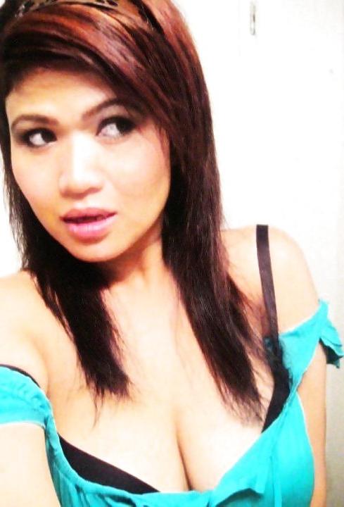19P Davi Huge titted Vietnamese Milf