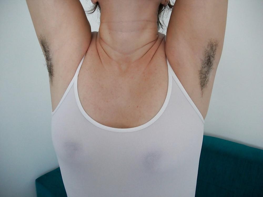 10P Hairy armpits