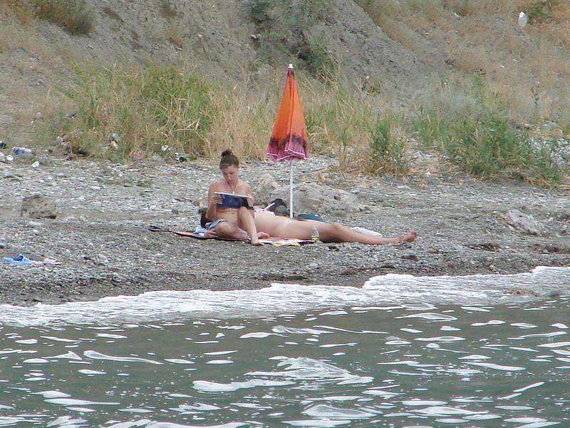 25P Nudist Beach Fun