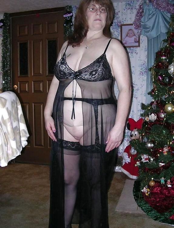 19P See-through clothing