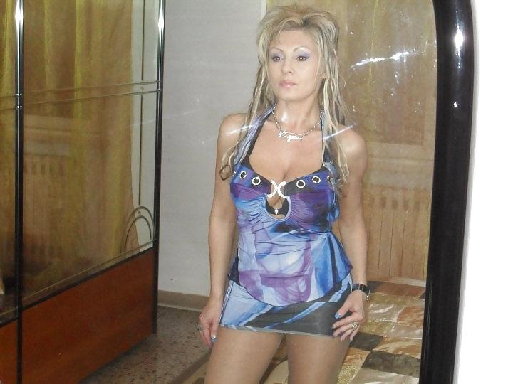 25P Bitch Milf Big Boobs and miniskirt