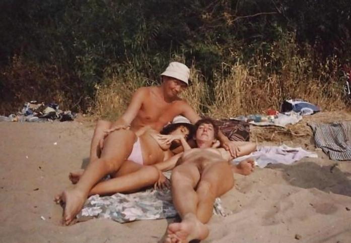 25P I am a beach tease