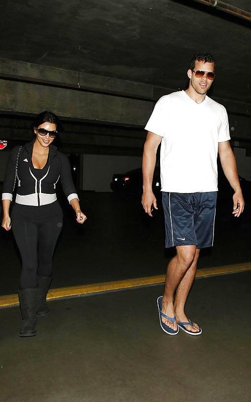7P Kim Kardashian leaving a gym in Los Angeles