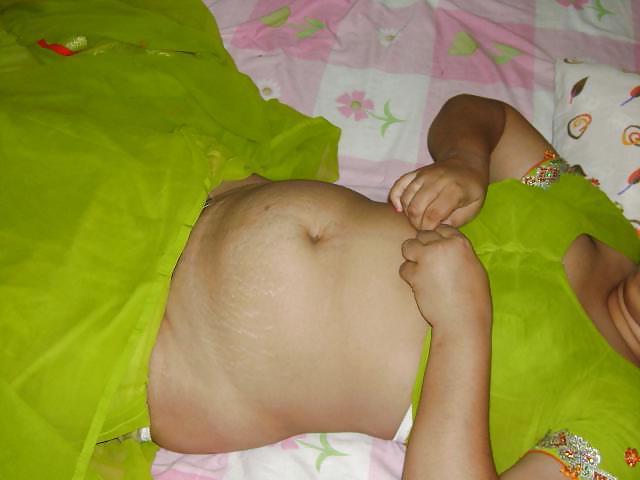 25P Indian aunty fucking &stripping