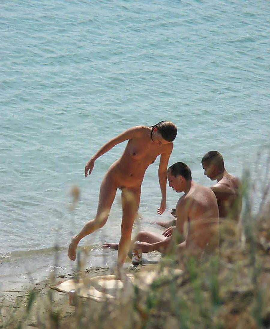 25P A good beach day