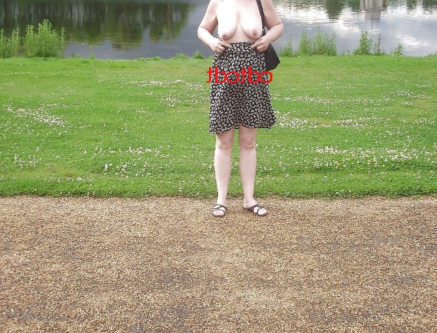 12P Flashing outdoors 8