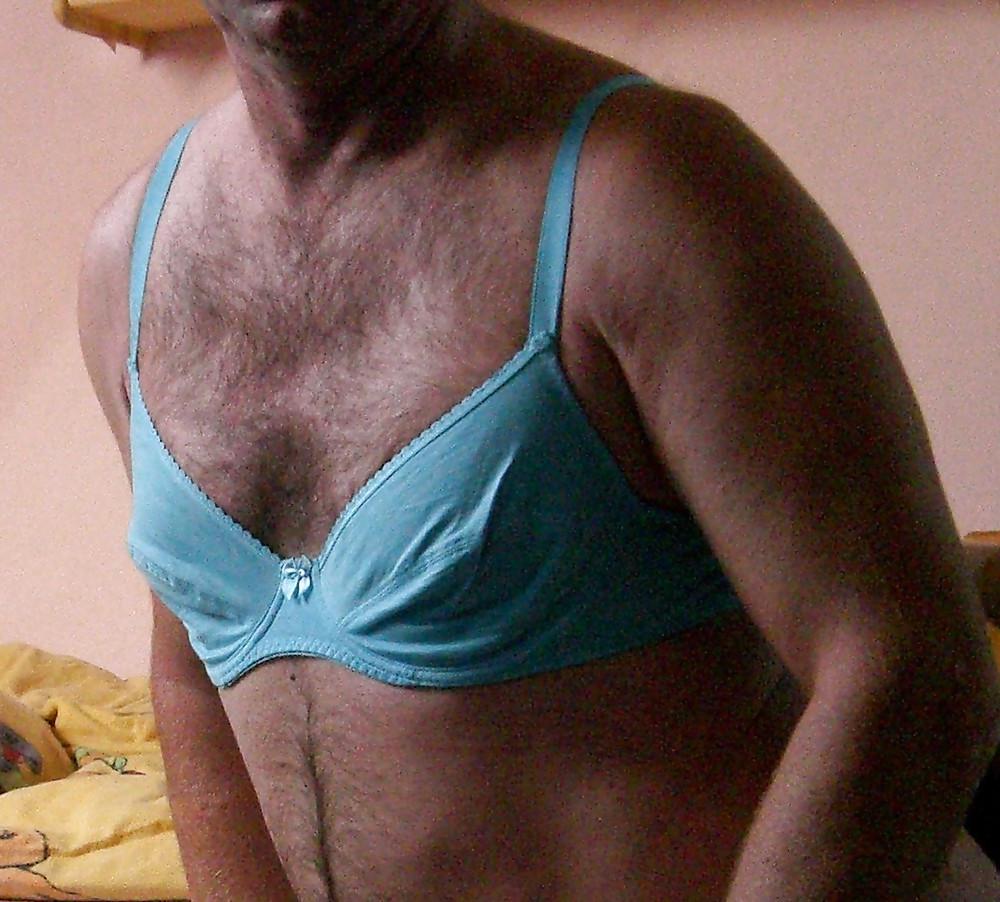 8P New Gallery - me in pants