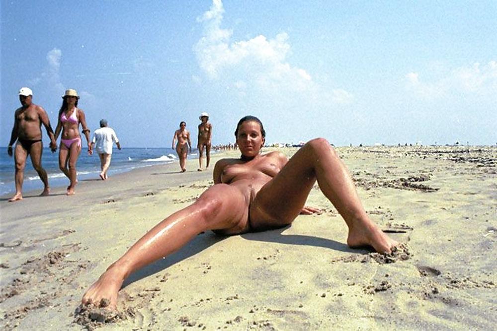 25P Nude Beach 2