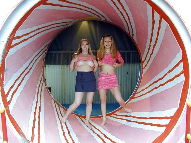 6P Teens flashing